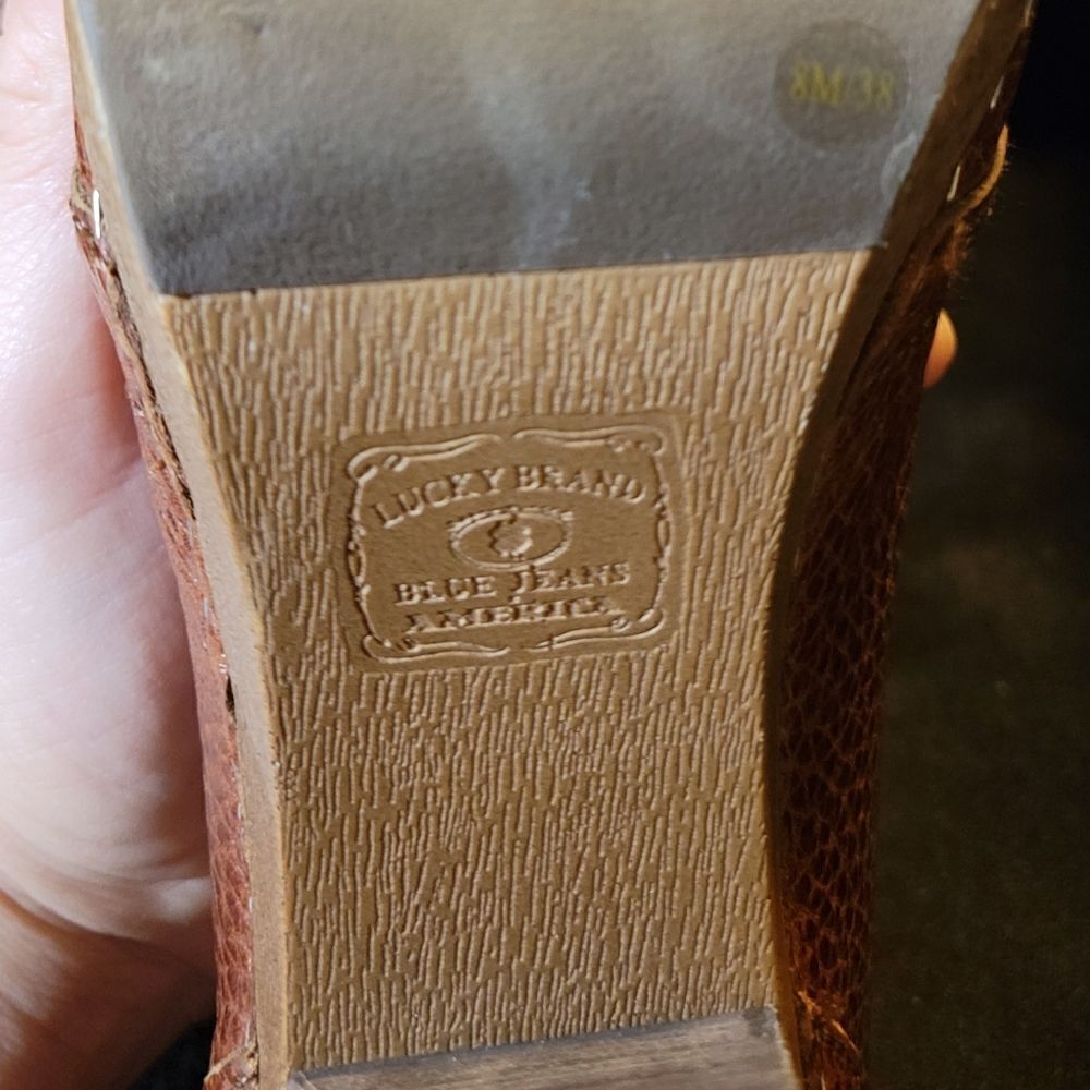 Lucky Brand heels women's 8m - Picture 3 of 11